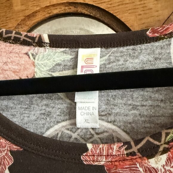 LuLaRoe Irma, size XL. Brown with Orange flowers, & feathers on Dreamcatchers - Picture 2 of 3